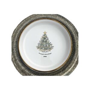 Corning Ware 2001 CHRISTMAS TREE SEASONS GREETINGS GOLD RIM F-3-B - Martinsburg